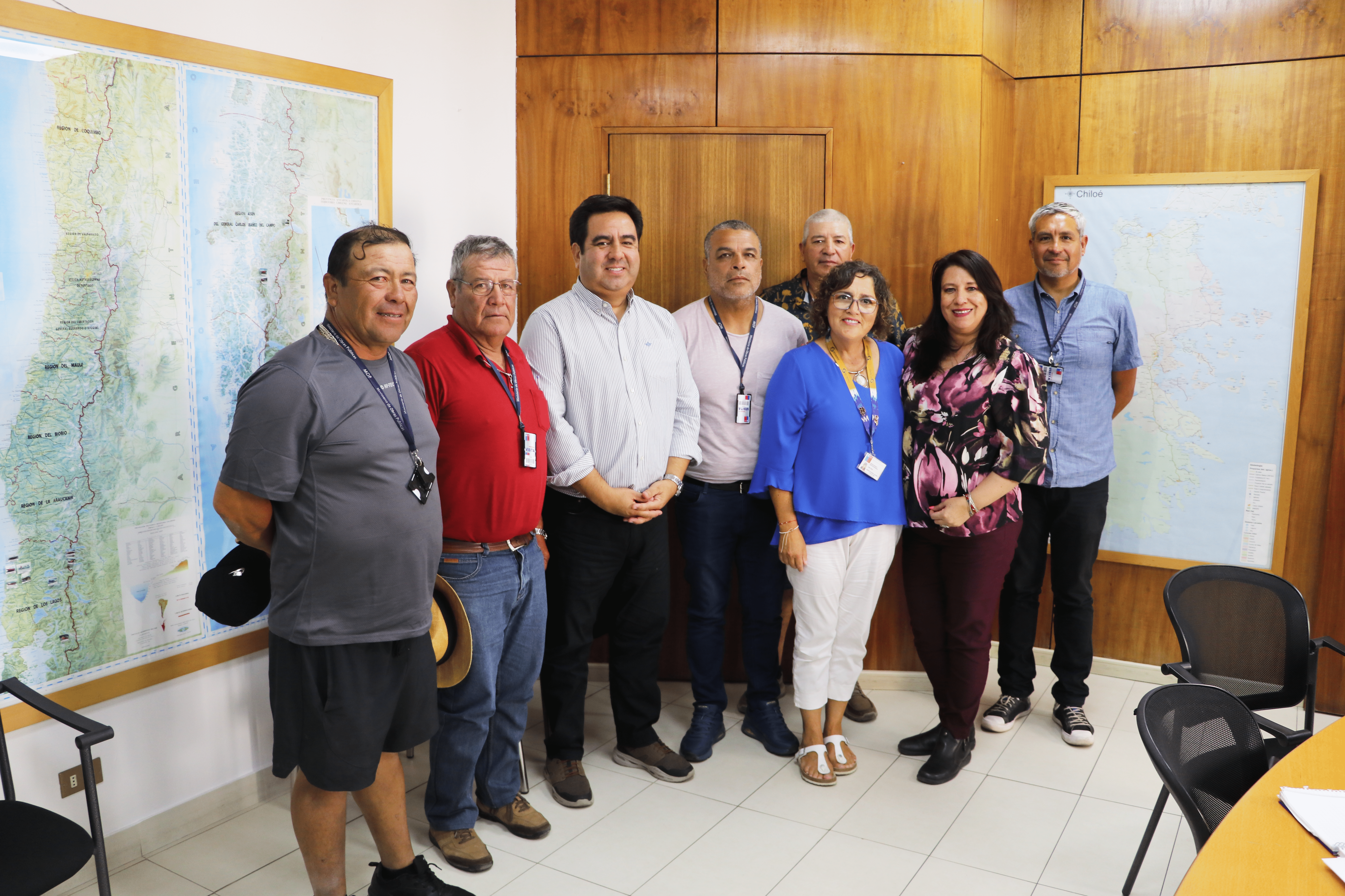 Director nacional se reúne con representantes de Sernapesca y de la Corporación Bahía Coquimbo