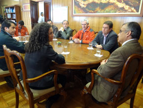 Directora nacional (TP) Antonia Bordas da el vamos al Plan de Borde Costero de Arica en visita a la ciudad