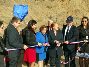Presidenta Bachelet inauguró nuevo Paseo Costero de Cuevas de Anzota