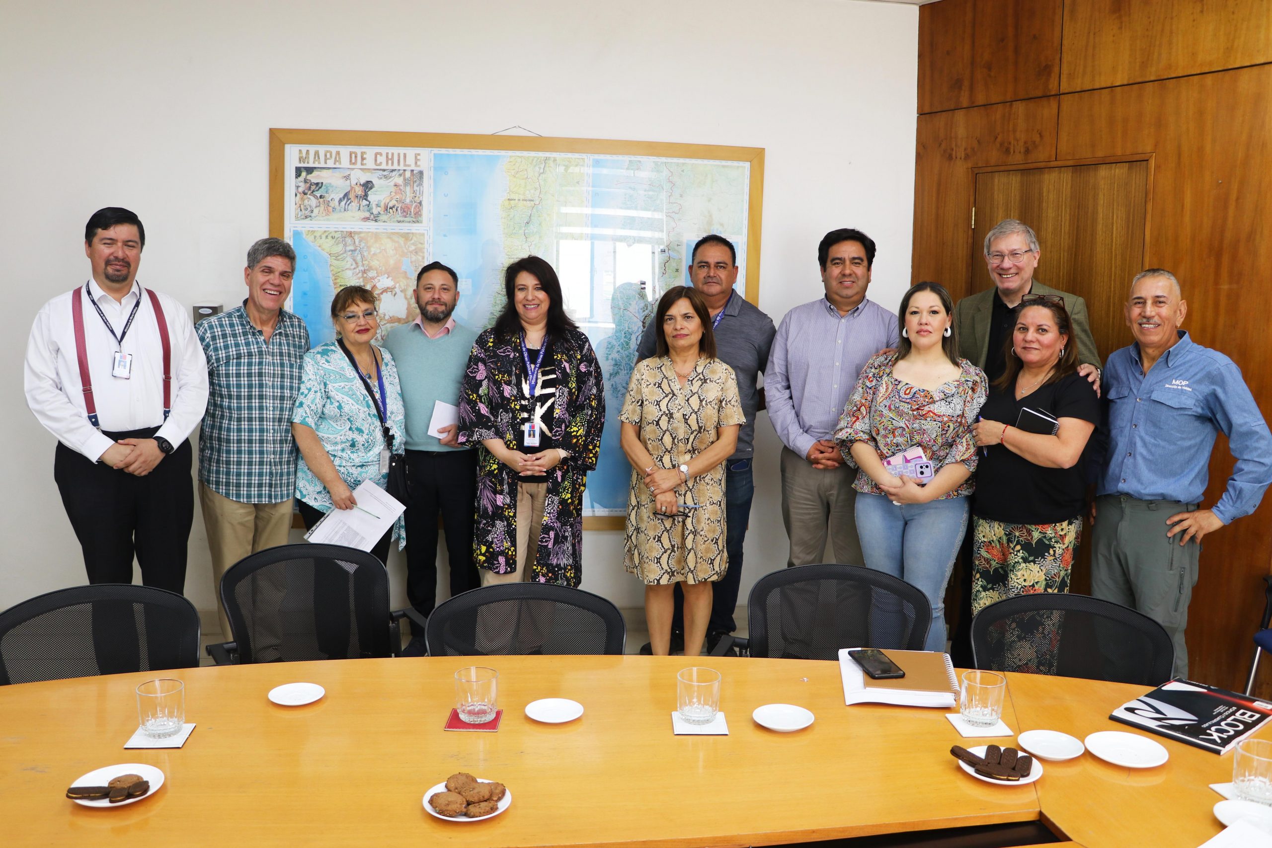 director-nacional-se-reune-con-gremios-del-mop