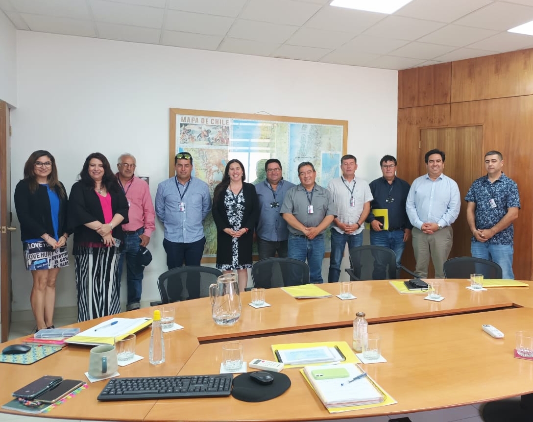 director-nacional-se-reune-con-representantes-de-alianza-pesca-maule