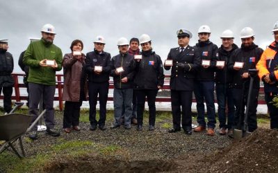 Autoridades realizaron Primera Piedra en Curaco de Vélez y Achao afianzando 4 de 20 obras del Plan de Borde Costero de la provincia de Chiloé