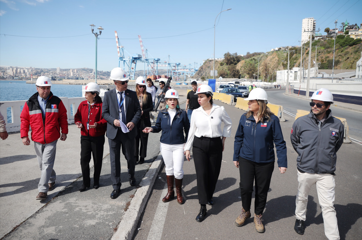 MOP da paso clave para recuperar Avenida Altamirano: adjudica obras para el socavón de Asmar